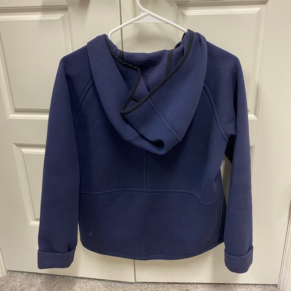 Lululemon jacket - Picture 2 of 2